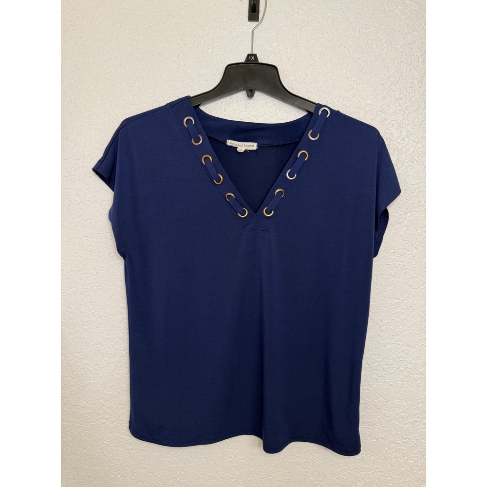 Above and Beyond Womens XL Navy Blue V-Neck Grommet Cap Sleeve Blouse Top